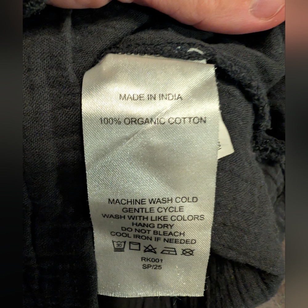 Quince 100% Organic Cotton Gauze Short Sleeve Shirt, Women's Small, Black - Picture 3 of 6